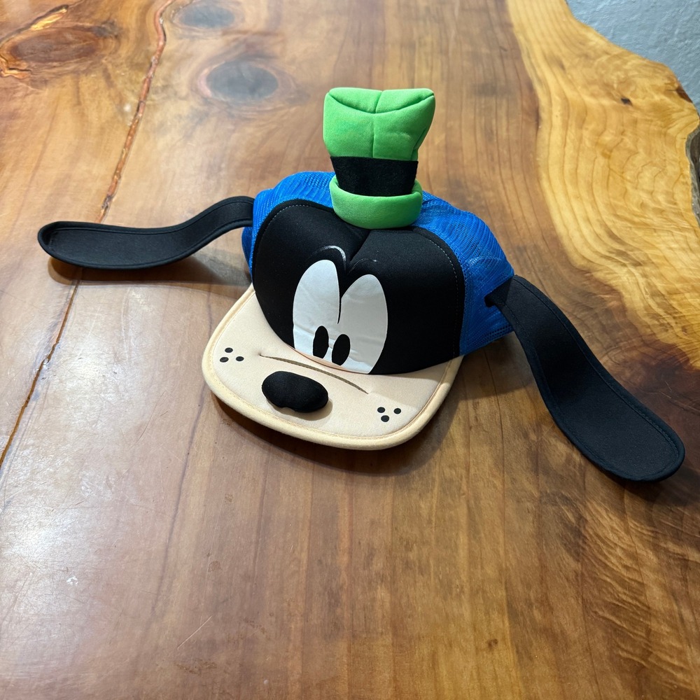 NEW Disney Parks Goofy Hat Baseball Trucker Cap Store NWT Kids